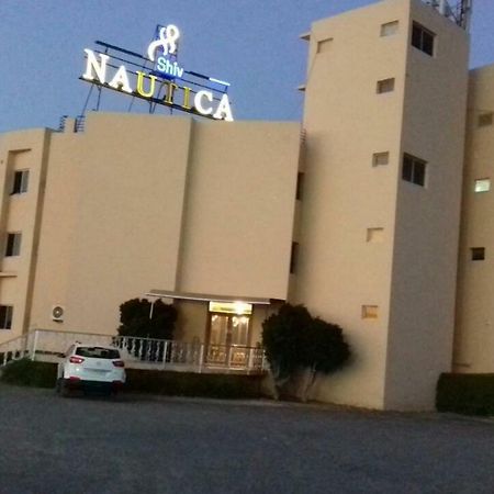Отель The Shiv Nautica Mundra Экстерьер фото